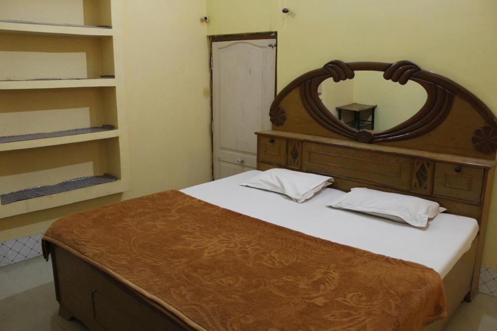 Couple Friendly Hotel - Sunset أورشها المظهر الخارجي الصورة